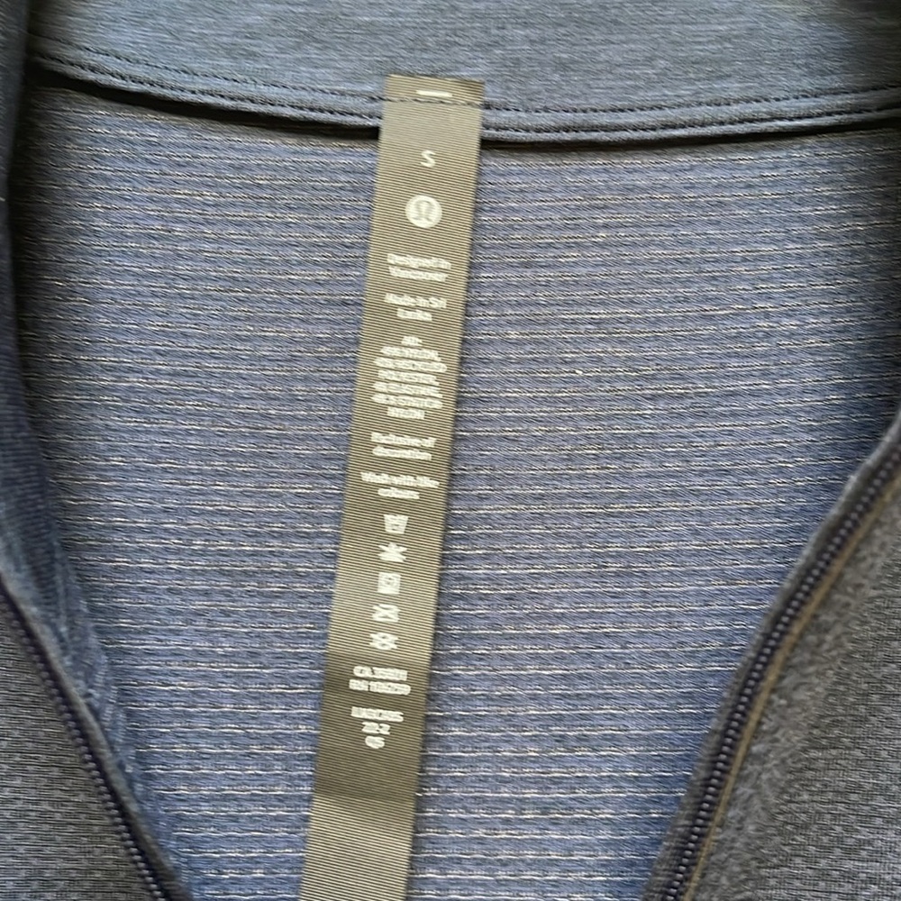 Lululemon Metal Vent Tech 1/2 Zip  2.0 - Picture 6 of 6